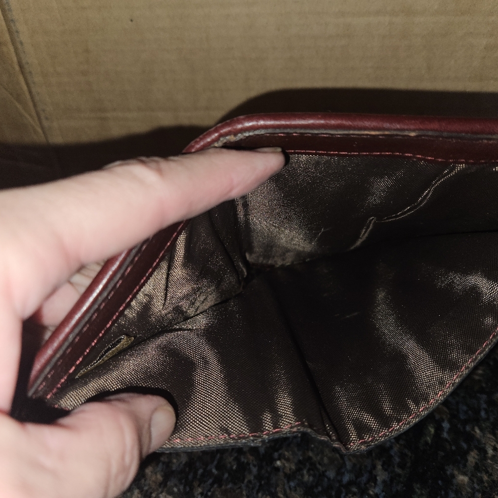 Patricia Nash Terresa Trifold Wallet - Picture 8 of 9